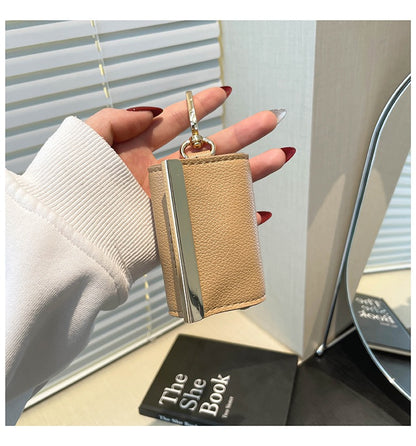 Compact Foldable Keychain Bag, Expands to Large Capacity Shopping Bag, Durable Reusable Tote, Portable for Supermarket Shopping & Travel